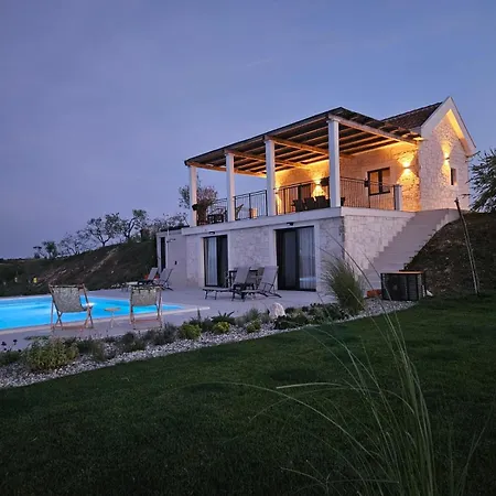 Rocca Casa vacanze *